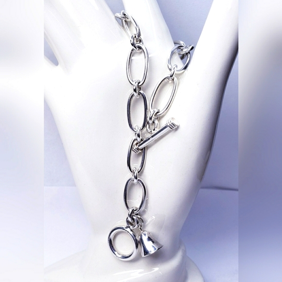 Sterling Silver Paper Clip Style  Bracelet 7.5" Long. - Picture 1 of 6